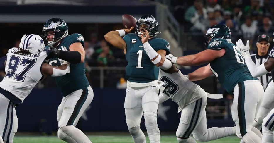 NFL betting advice: Eagles-Cowboys pick and Week 10 props