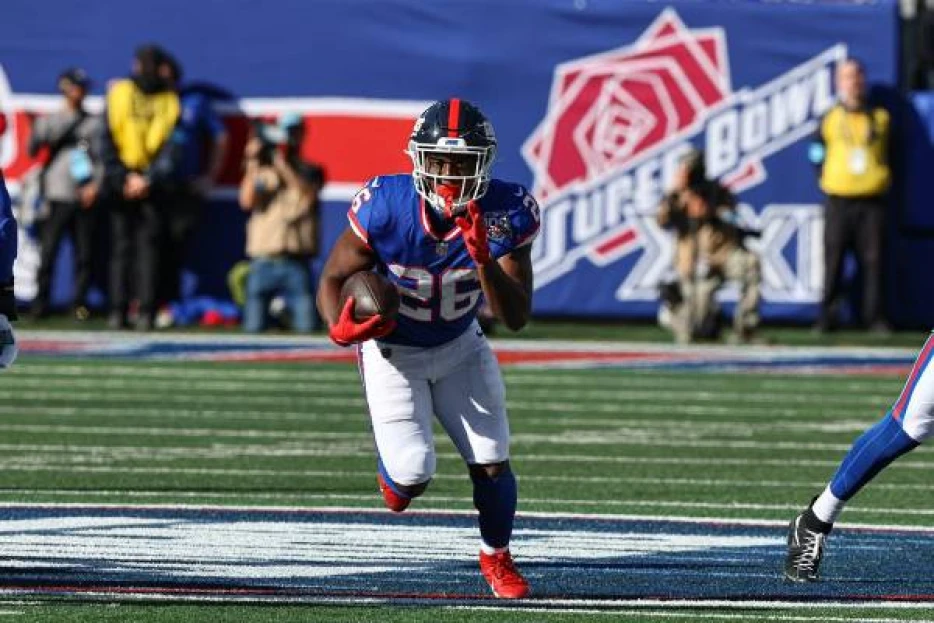 Devin Singletary player props odds, tips and betting trends for Week 10 | Giants vs. Panthers