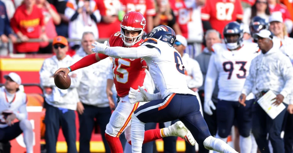 AFC Playoff Picture: Chiefs win at last second to stay unbeaten