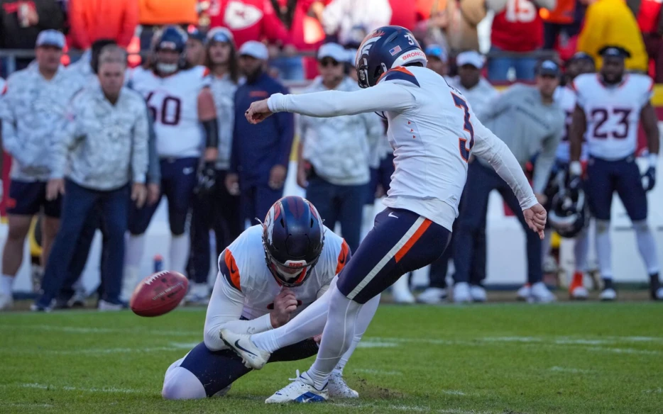 Denver Broncos made 3 mistakes on blocked field goal by Chiefs