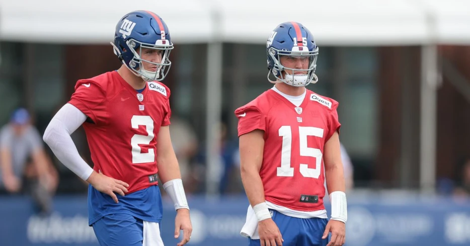 Survey: Who should start at quarterback for New York Giants?