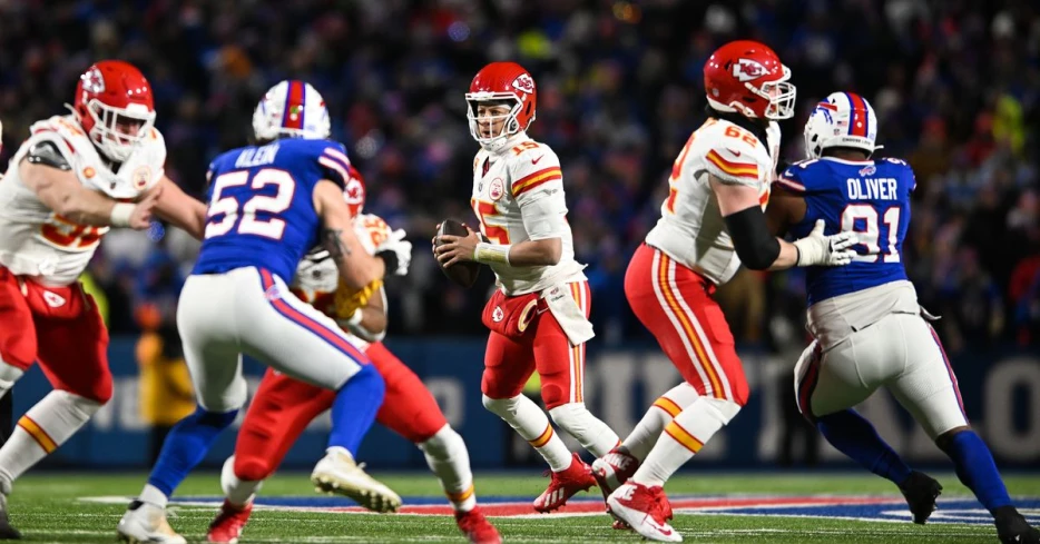 The AP staff (and our readers) pick the Chiefs-Bills game