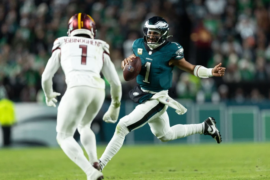 Green Scare – 31 Immediate Takeaways from Eagles 26, Commies 18