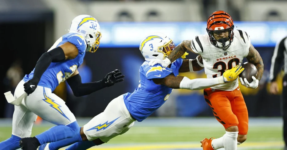 Chargers-Bengals Snap Counts: Daiyan Henley, Derwin James played every snap in dramatic win