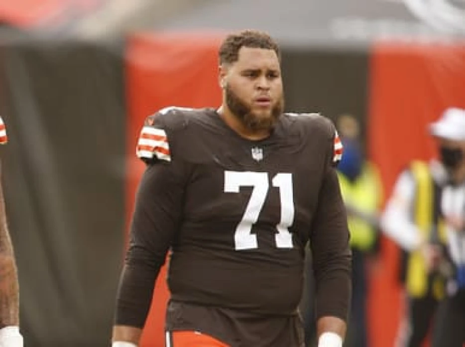 Browns Could Without Top Two LT Options vs. Steelers