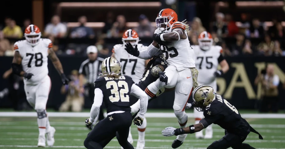 Browns’ offensive snap counts, stats, and notes: Week 11 - A lot of yards and few points