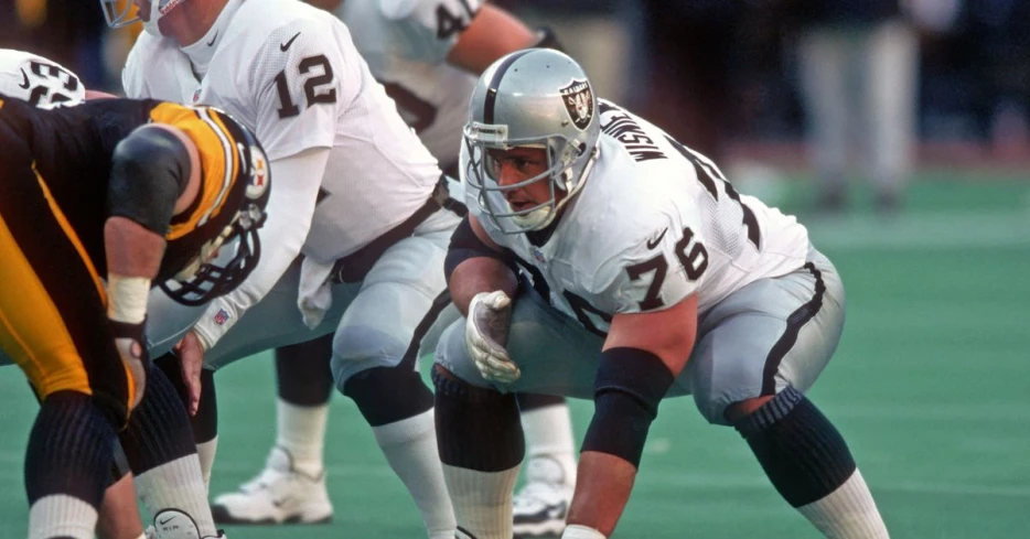 2 Raiders make next cut in Hall of Fame vote