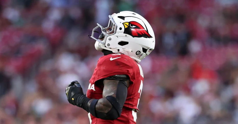 Cardinals Reacts Survey: Which free agent would you prioritize for the Arizona Cardinals this offseason?