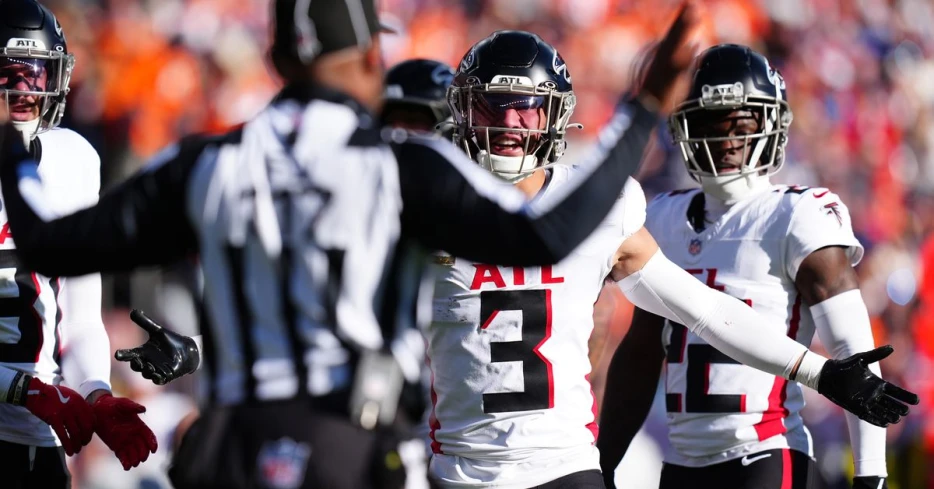 Total defensive regression leaves Falcons in precarious position