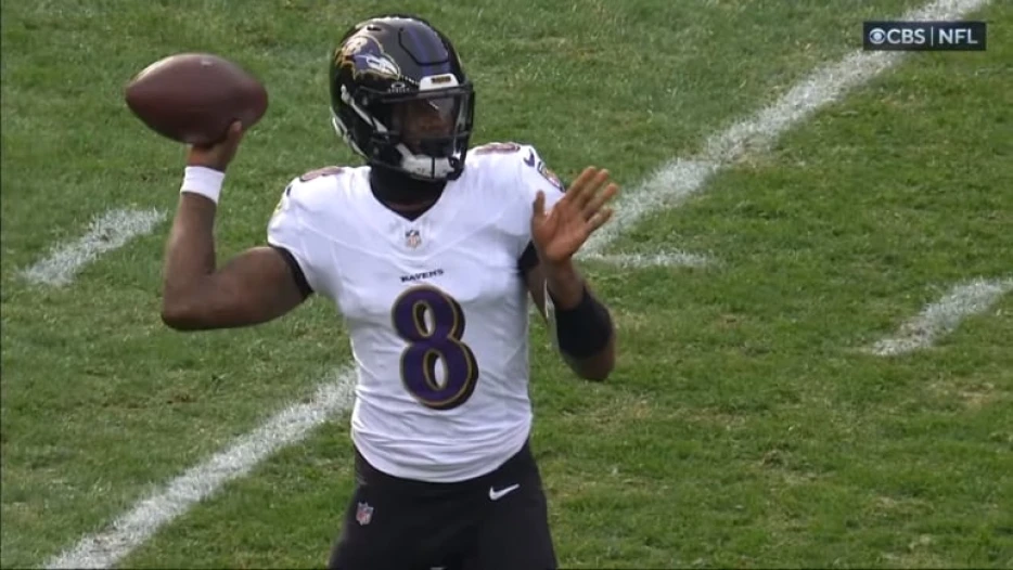 ‘You’re Box Score Watching:’ Ravens LB Believes It’s ‘Ridiculous’ To Say Lamar Jackson Struggled Against Steelers