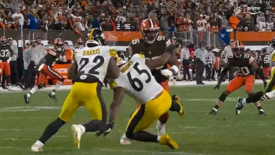 ‘No Slight Against Dan Moore’ But Steelers Can’t Leave Myles Garrett One-On-One, Tomlin Says