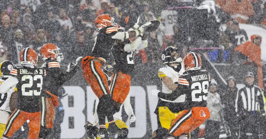 Browns vs Steelers: Grades from the AFC North win on a magical night