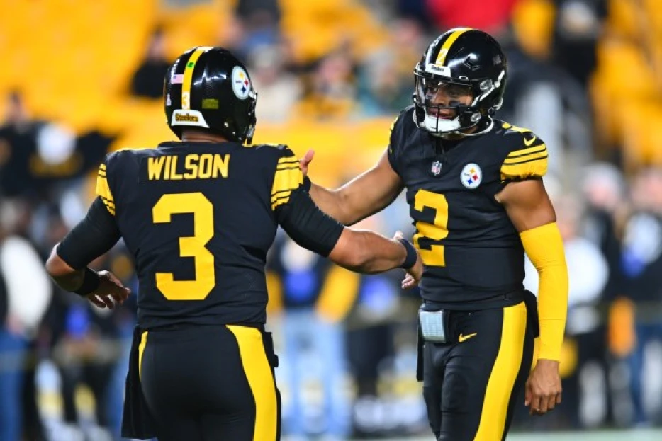 Steelers’ quarterback quandary: Grading Russell Wilson and Justin Fields