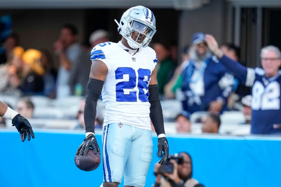 ‘Shouldn’t Touch the Field This Season’ — Cowboys Legend Advises All-Pro DB Against Playing for Dallas in 2024