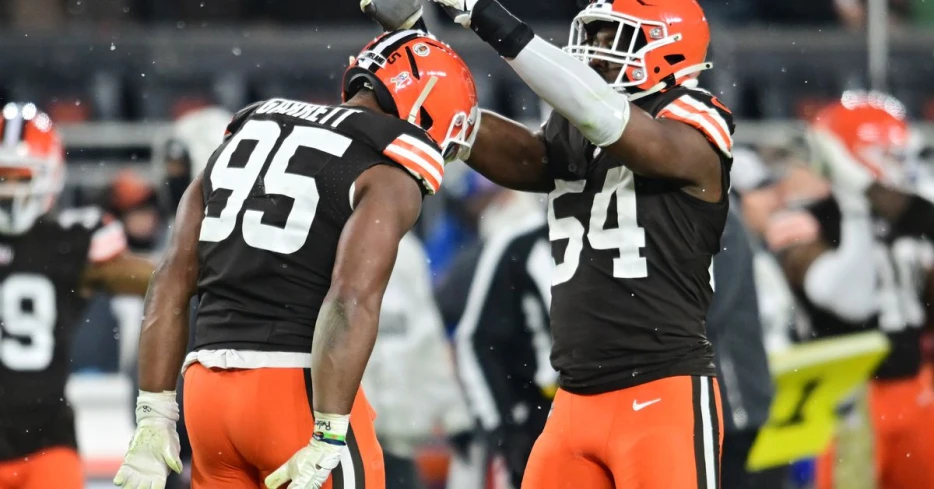 Daily Dawg Chow 11/26: Browns news, offensive and defensive snapcounts vs Pittsburgh and more