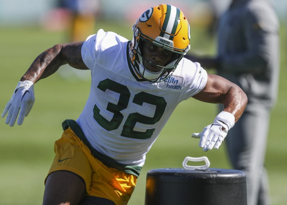 How Long Will MarShawn Lloyd Be Out? Latest Injury Update on Packers RB