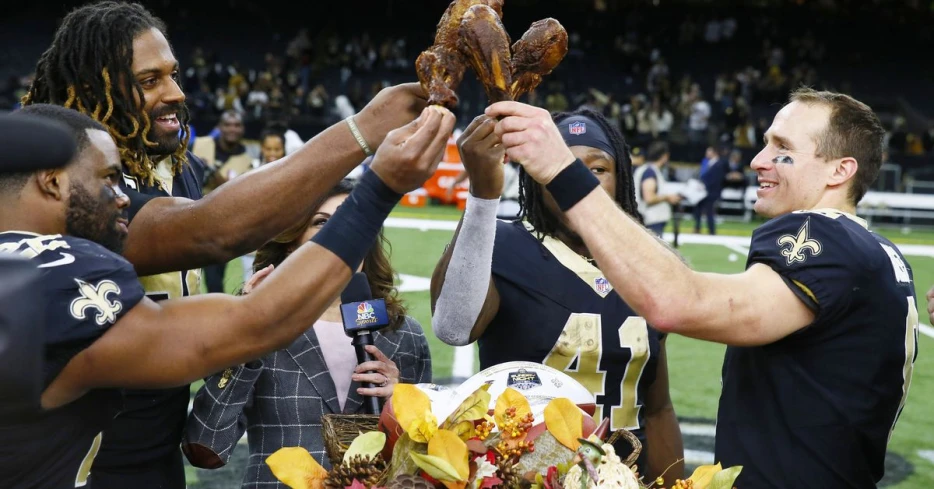 Fleur-de-Links, November 28: Happy Thanksgiving Saints Fans!