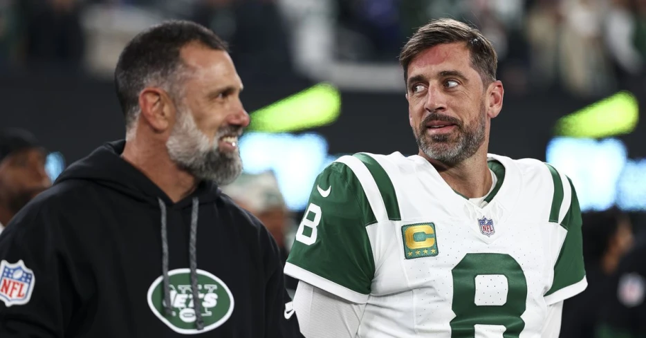 Aaron Rodgers gives public support to Jeff Ulbrich