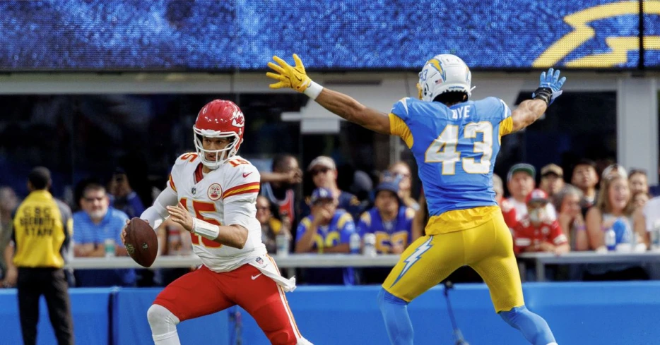 Week 14 Sunday Night Football: Chiefs vs. Chargers