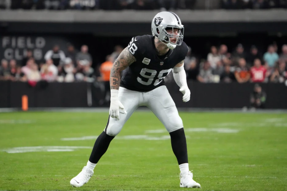 Raiders DE Maxx Crosby Out For Rest Of 2024