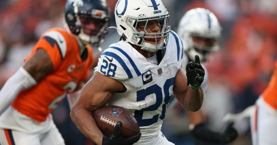 Knee-jerk reactions: Colts’ mistakes on offense too much to overcome in 31-13 loss to Broncos