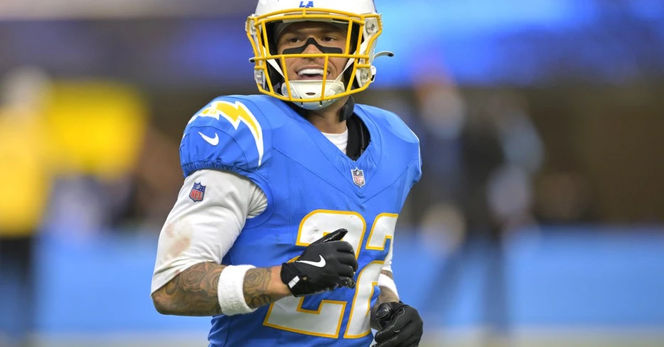 Chargers-Broncos Final Injury Report: CB Cam Hart OUT, S Elijah Molden doubtful