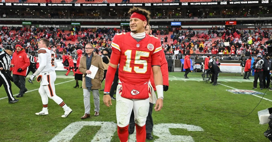 Chiefs-Texans final injury report: Patrick Mahomes is good to go [UPDATED]