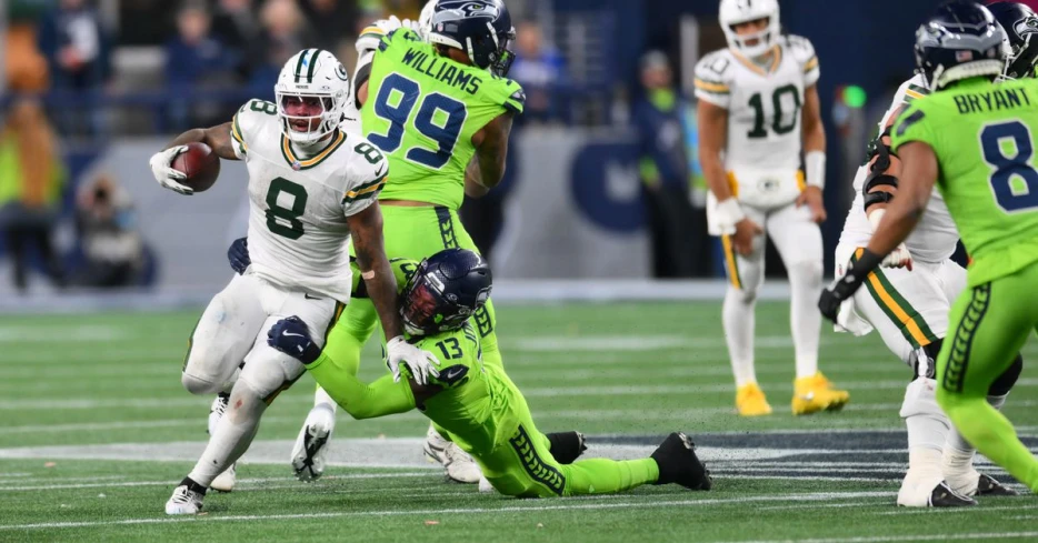 Josh Jacobs and the Packers backs are thriving in a re-vamped running game