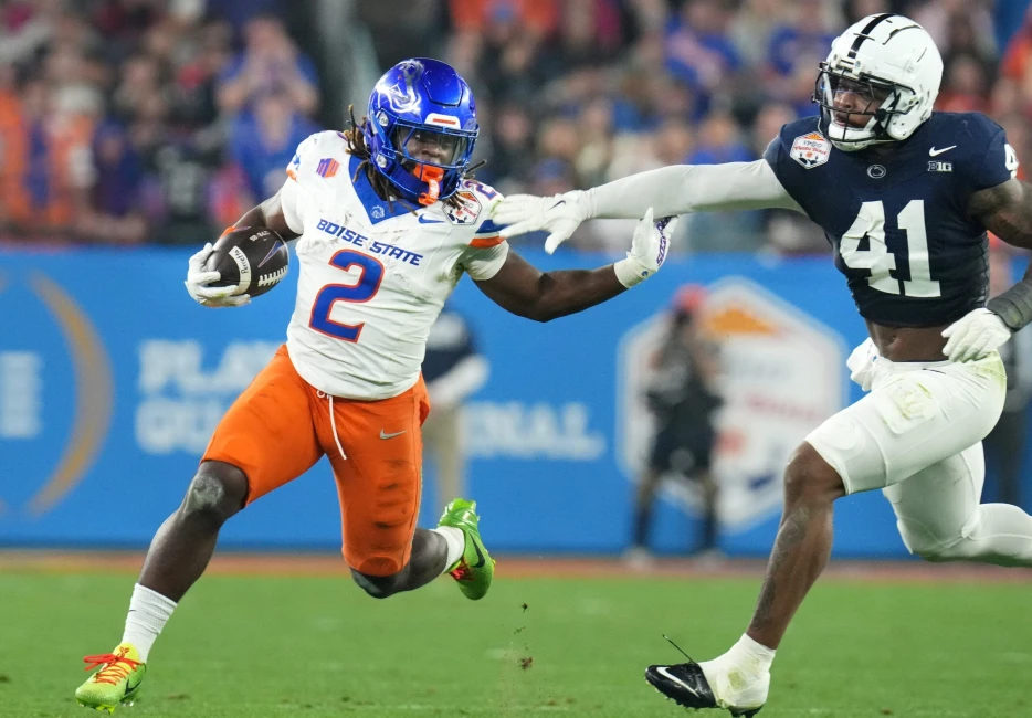 ‘Best RB Prospect Since Saquon’ — Fans React to Boise State Superstar