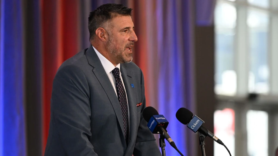 Mike Vrabel Report Card: How New Patriots Coach Handled Intro Presser