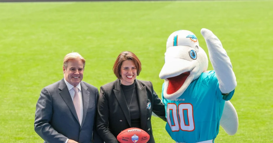 Dolphins to host first-ever NFL regular season game in Madrid