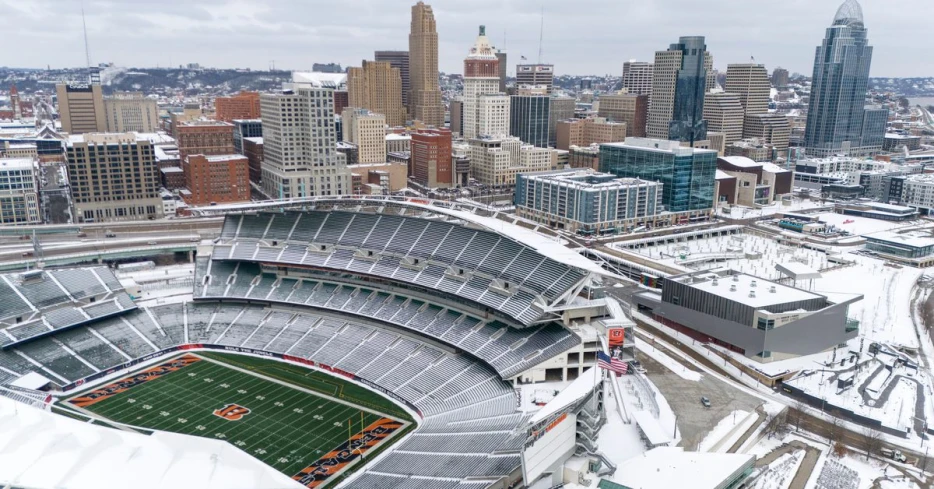 Talks between Hamilton County and the Bengals on stadium lease are already getting ugly