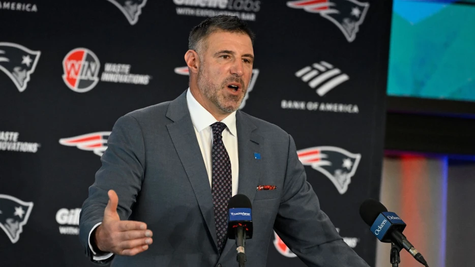 Patriots Rumors: Mike Vrabel Expected To Retain This Coordinator