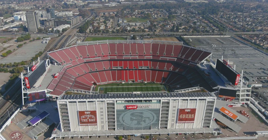 There is now a 49ers-themed KFC in Mexico