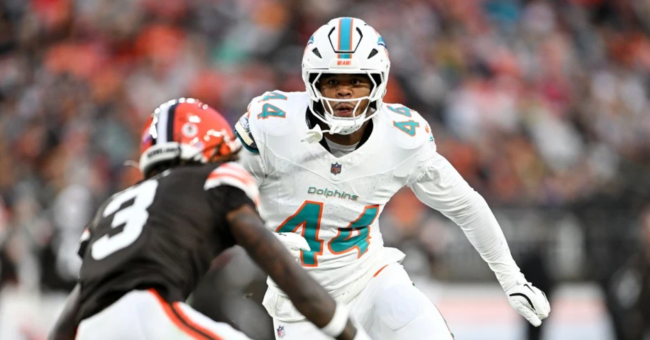 Chop Robinson named finalist for Defensive Rookie of the Year