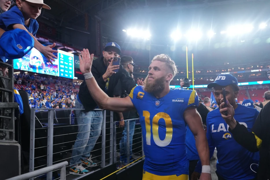 Cooper Kupp’s Wife, Anna, Sends Cryptic 3-Word Message As Rams WR Faces Uncertain Future in Los Angeles