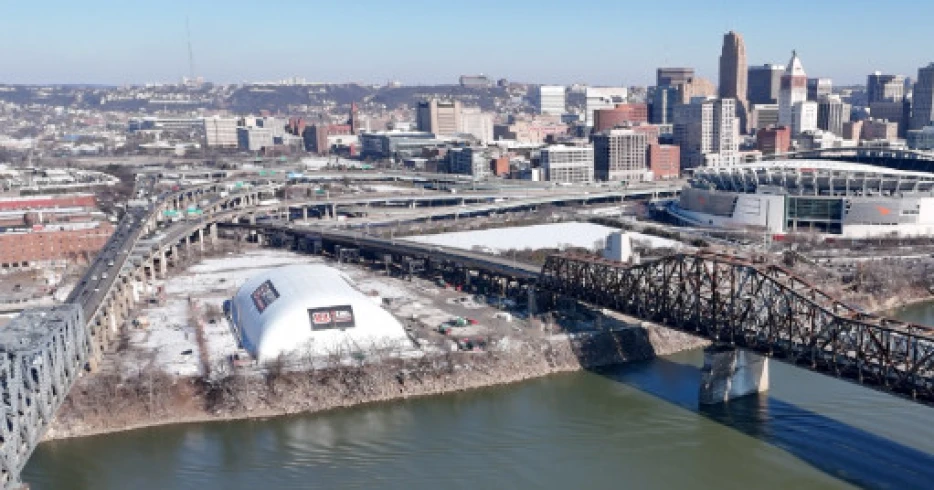 Hamilton County purchasing riverfront property for additional parking