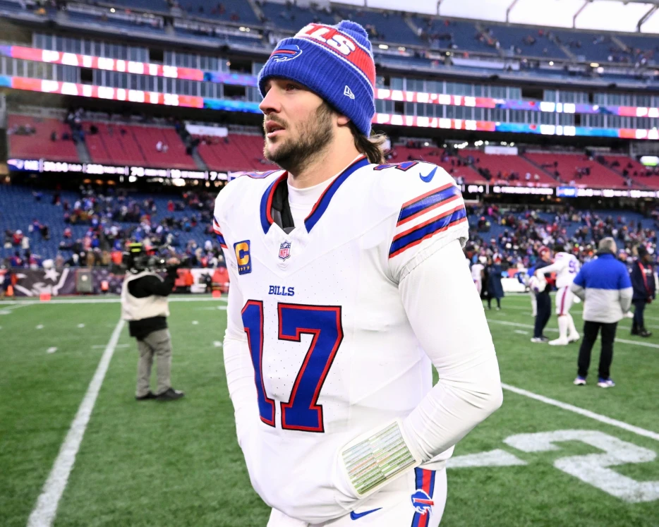 Josh Allen and Fiancée Hailee Steinfeld Share Wholesome Moment at Bills Teammate’s Gender Reveal Party