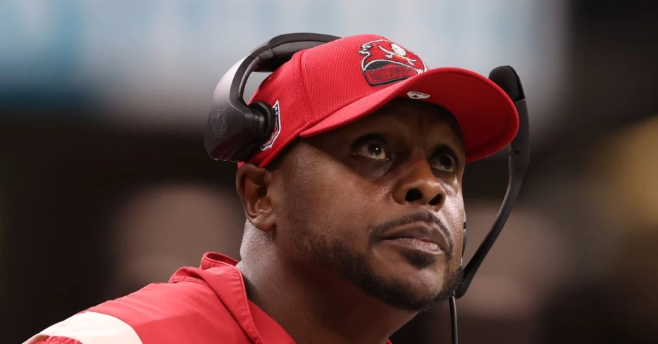 Report: Detroit Lions to hire Kacy Rodgers as next DL coach