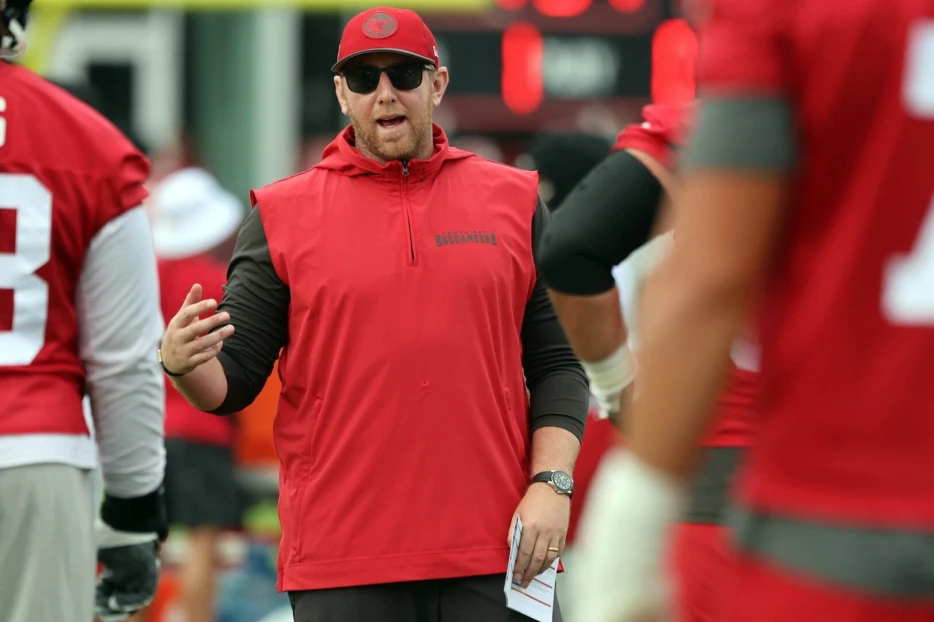 Buccaneers Expect Liam Coen To Take Jaguars’ Job, JAX Offering ‘Ben Johnson’ Money