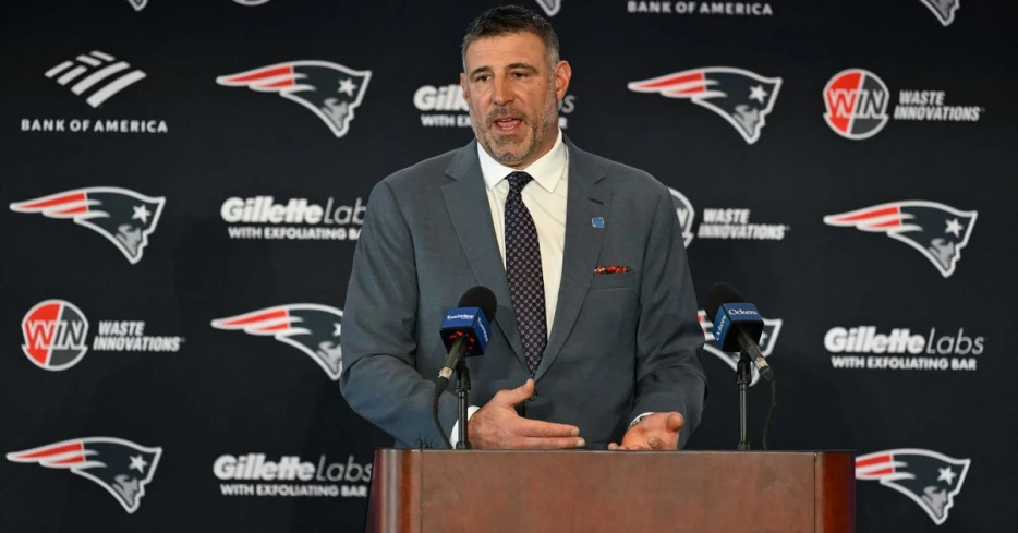 Dallas Cowboys reportedly held interest in Mike Vrabel and Patriots made move knowing that