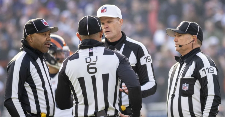 Does it feel like the refs never call anything against the Bears’ opponents?