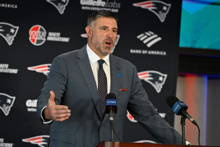 Mike Vrabel, Eliot Wolf Will Both Report To Patriots Ownership