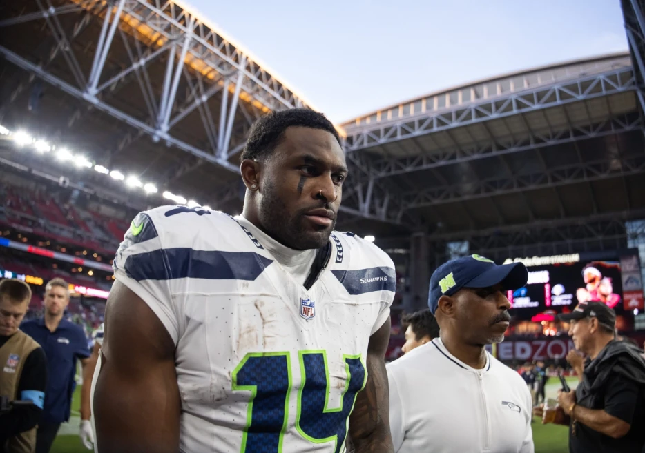 Seahawks Star WR DK Metcalf Ignites Rumors of Trade to Chargers With Social Media Post