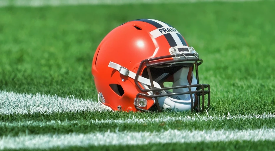 Social Media Has A Lot To Say After Cleveland Browns’ Strange New Helmet Supposedly Leaks Online