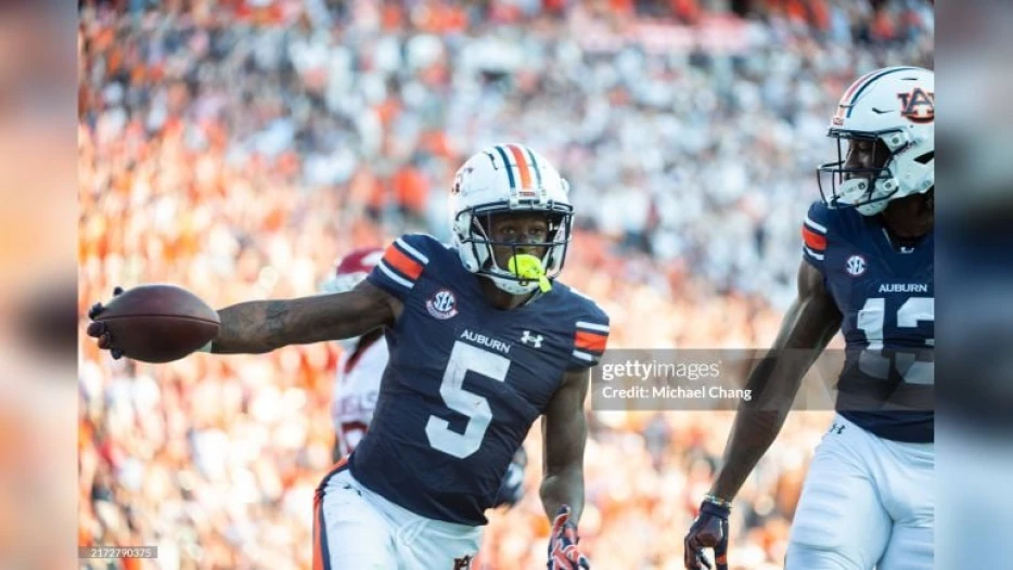 Interview: Auburn WR KeAndre Lambert-Smith Credits Competition With Joey Porter Jr. For Becoming ‘Elite Receiver’