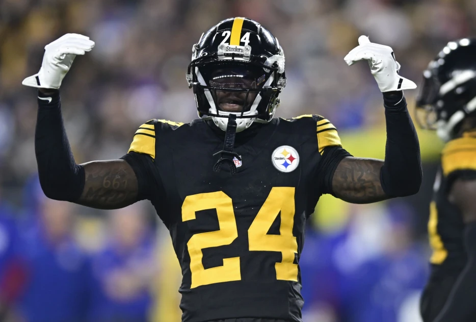 Steelers CB Joey Porter Jr. Promises Change in 2025: ‘I’m Gonna Be a Whole Different Me’