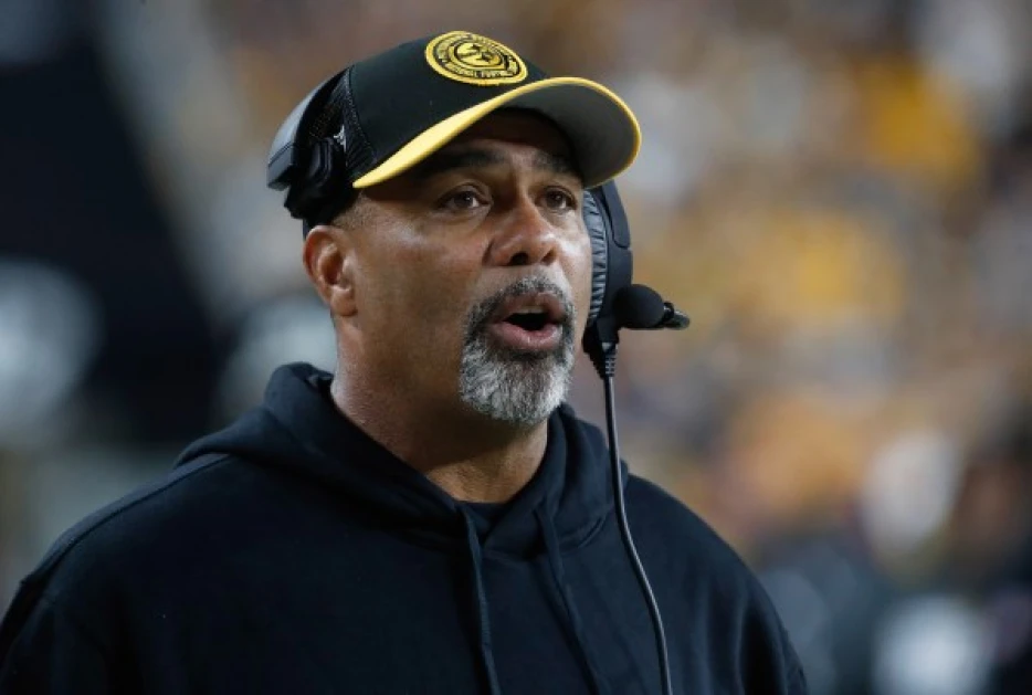 Steelers remain silent on the coaching front