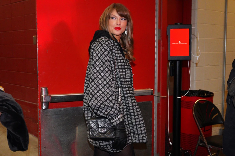 Is Taylor Swift Attending Chiefs vs. Bills Today? Looking At the Pop Star’s Plans For the AFC Title Game