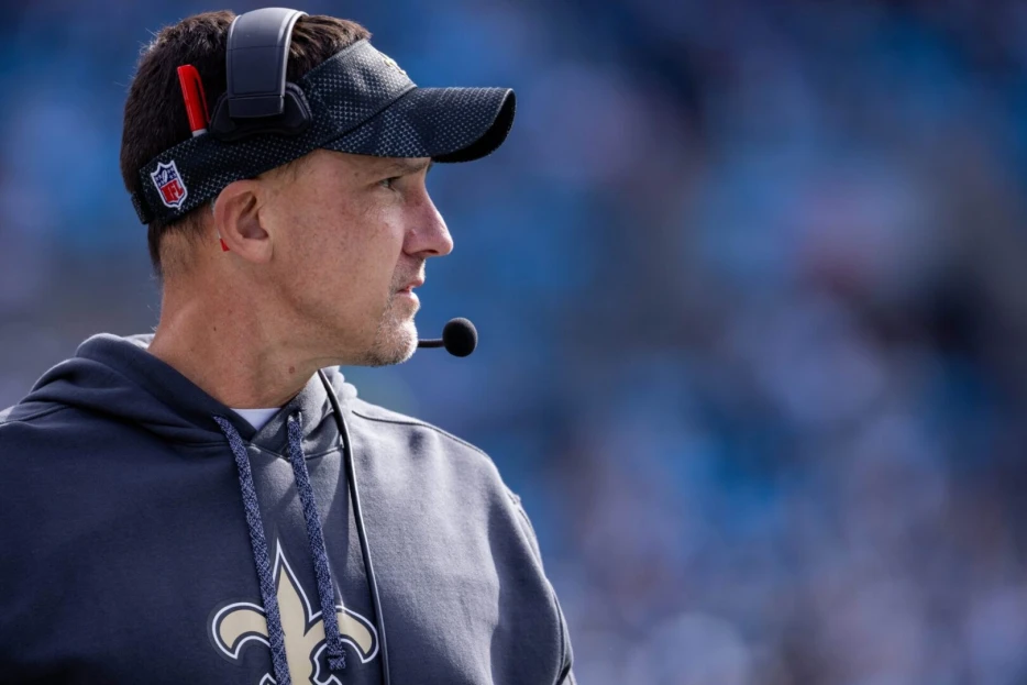 Bears Hiring Dennis Allen As Defensive Coordinator